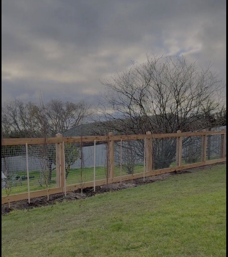 You are currently viewing Welded 4mm 50×50 galvanized. Cypress Posts and Boards.